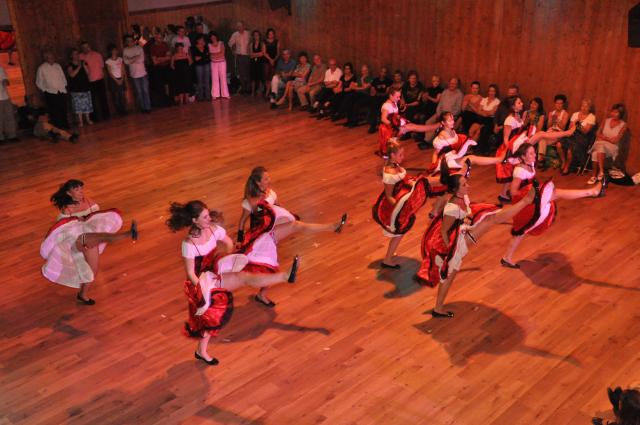 min 2010 10 10 station danse 291